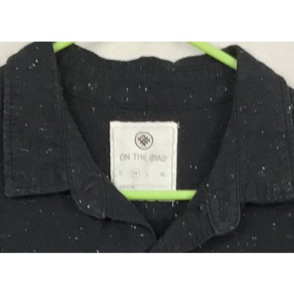 On the Byas Men's Button-Up Short Sleeve Floral Print Pocket Speckle Sz Med - Picture 4 of 8